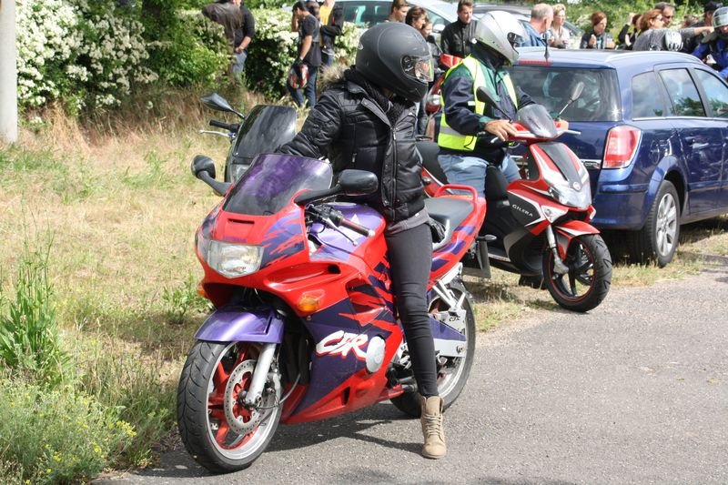 biker002.jpg