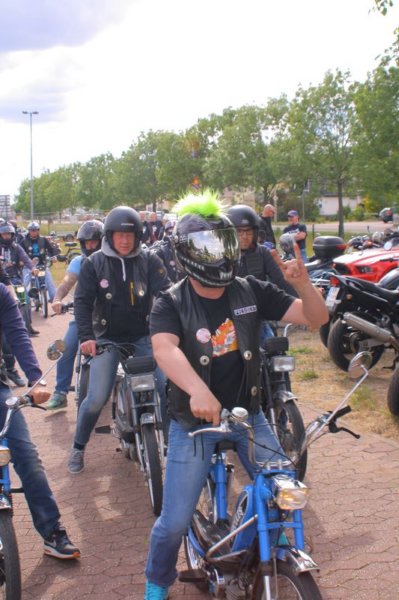 biker080.jpg