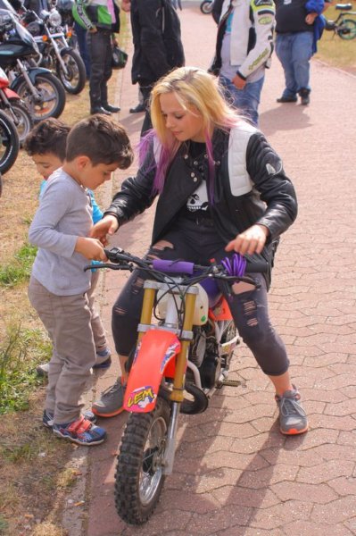 biker082.jpg